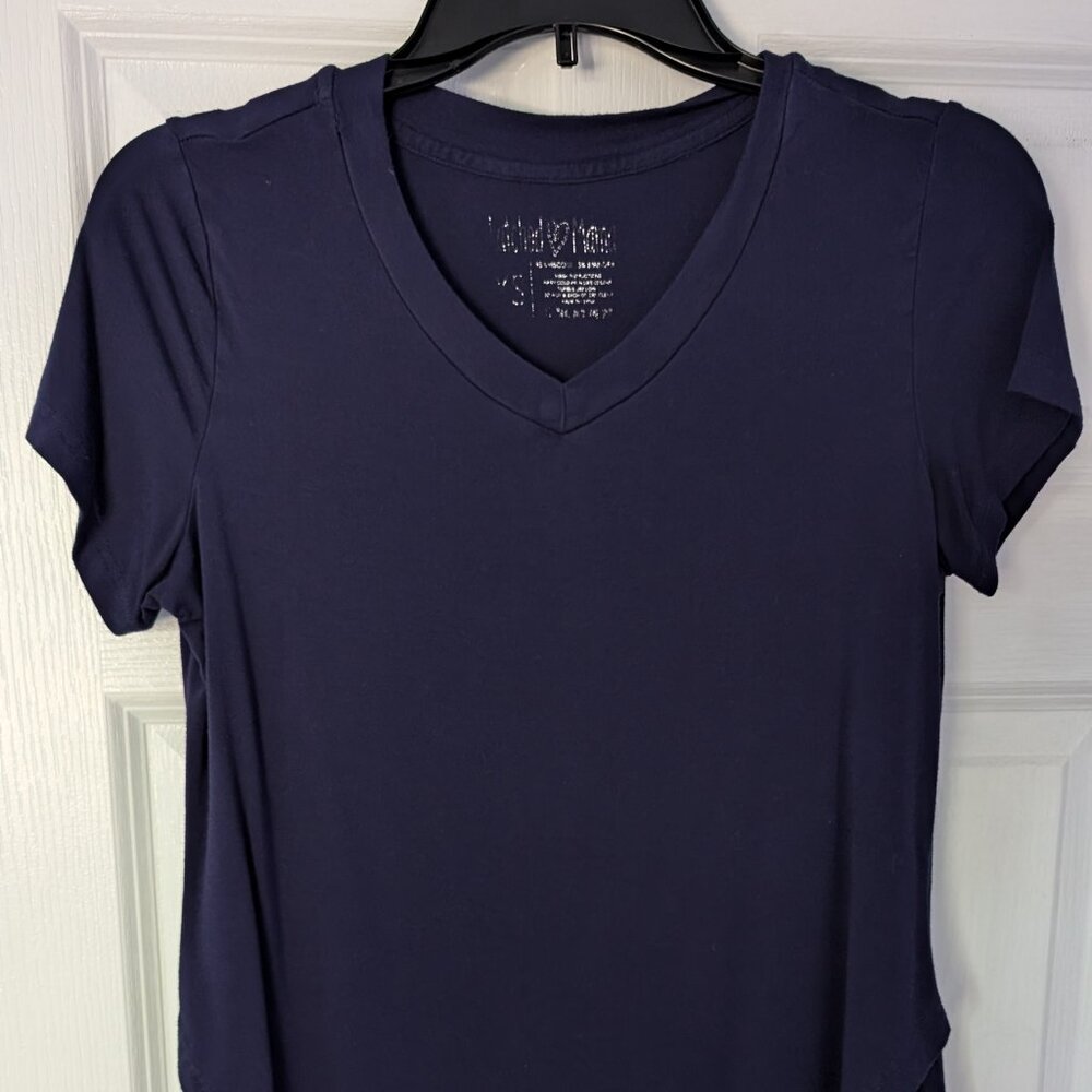 Latched mama v neck t shirt